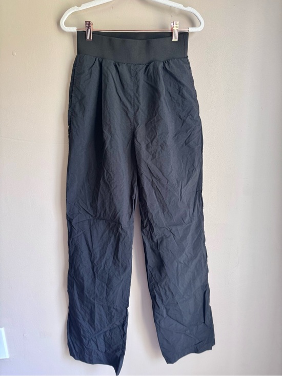 Zara Pants - Zara Black Windbreaker Pants Pull On Straight Wide Leg 31.5 Inseam Size S